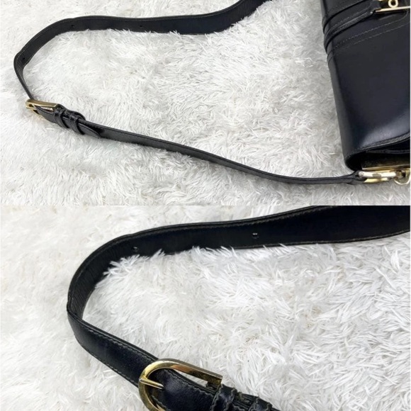 Gucci Black Leather Shoulder Bag - Picture 12 of 13